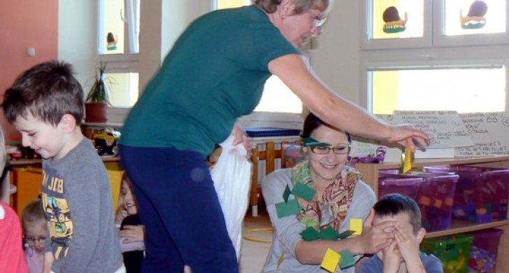 milena-stafova-sype-dalsi-hru.jpg